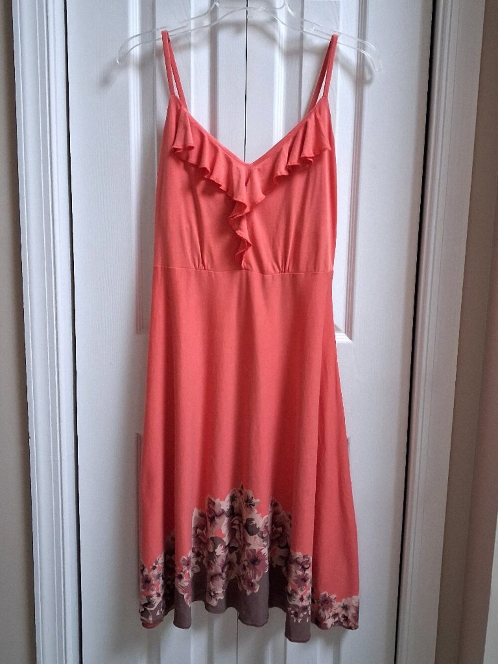 PATAGONIA Kamala Coral Floral Ruffle V-Neck Dress sz M